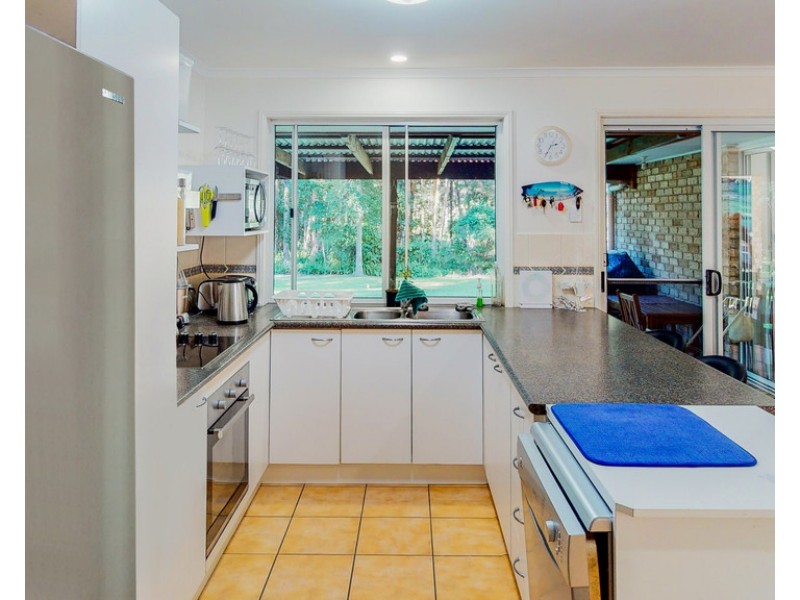 1 PARKDALE AVENUE, Doonan QLD 4562