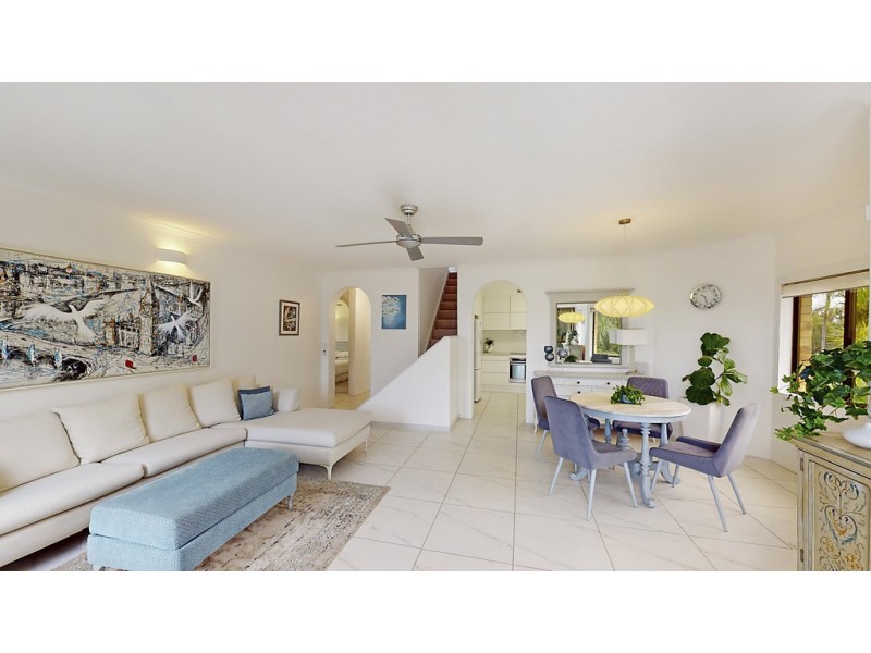 4,95 Noosa Parade, Noosa Heads QLD 4567