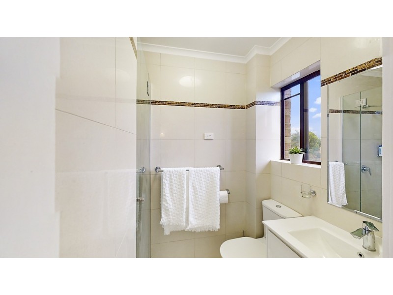 4,95 Noosa Parade, Noosa Heads QLD 4567