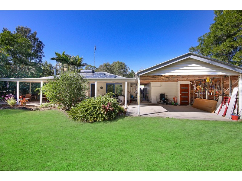 60 Illoura Place, Cooroibah QLD 4565
