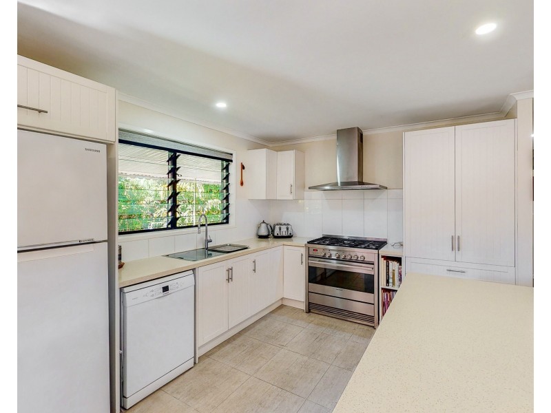 3 Muirfield Cr, Tewantin QLD 4565
