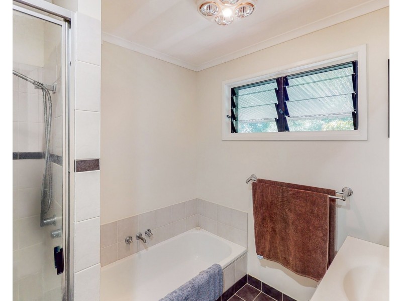 3 Muirfield Cr, Tewantin QLD 4565