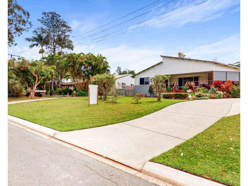 27 Shields Street, Tewantin QLD 4565