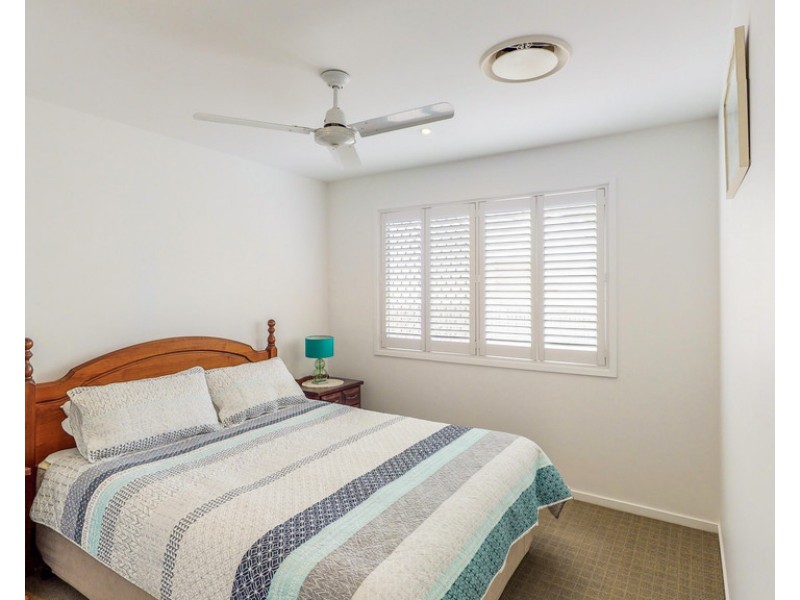 27 Shields Street, Tewantin QLD 4565