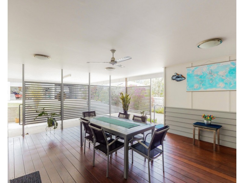 27 Shields Street, Tewantin QLD 4565