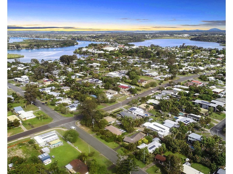 61 Gympie Street, Tewantin QLD 4565