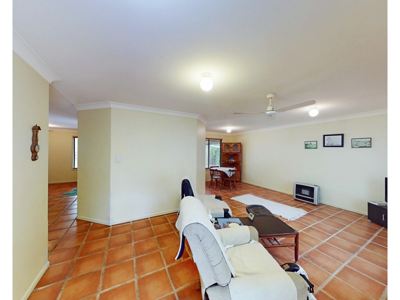 105 Green Gate Road, Cooroibah QLD 4565
