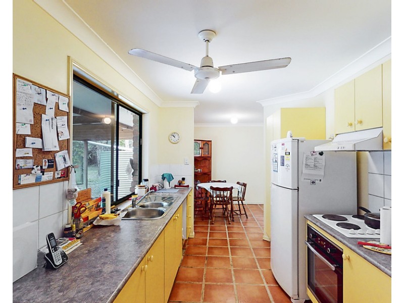 105 Green Gate Road, Cooroibah QLD 4565