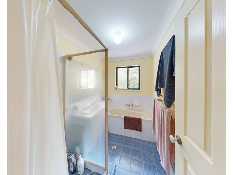 105 Green Gate Road, Cooroibah QLD 4565