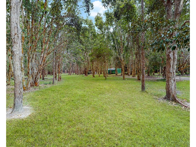 105 Green Gate Road, Cooroibah QLD 4565