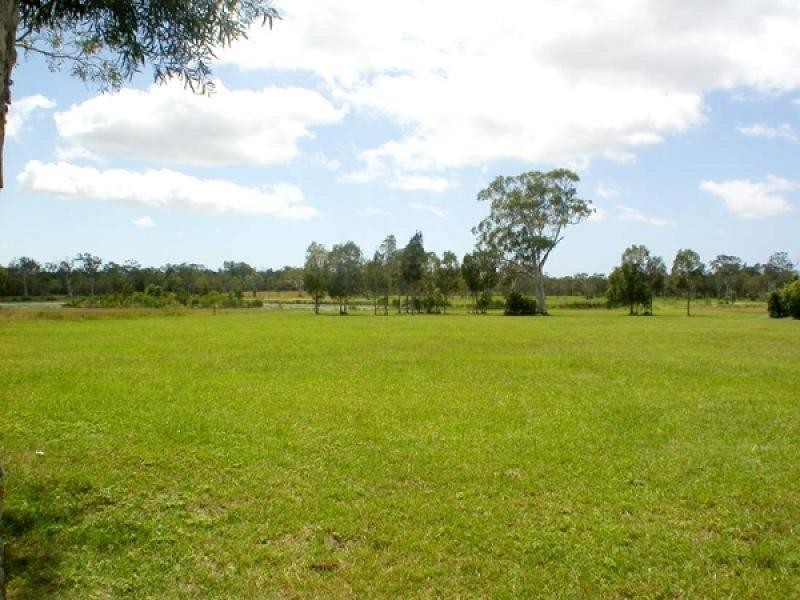 72 Edington Road, Cooroibah QLD 4565