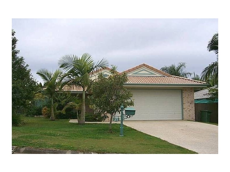 25 Woolumba Street, Tewantin QLD 4565