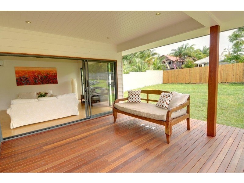 10 Hendry Street, Tewantin QLD 4565