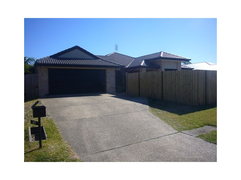 19 Oak Street, Cooroy QLD 4563