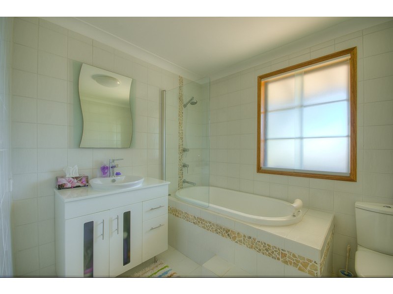 24 Fairway Drive, Tewantin QLD 4565