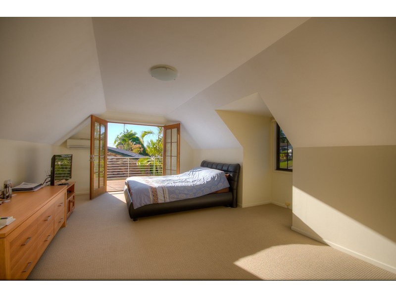24 Fairway Drive, Tewantin QLD 4565