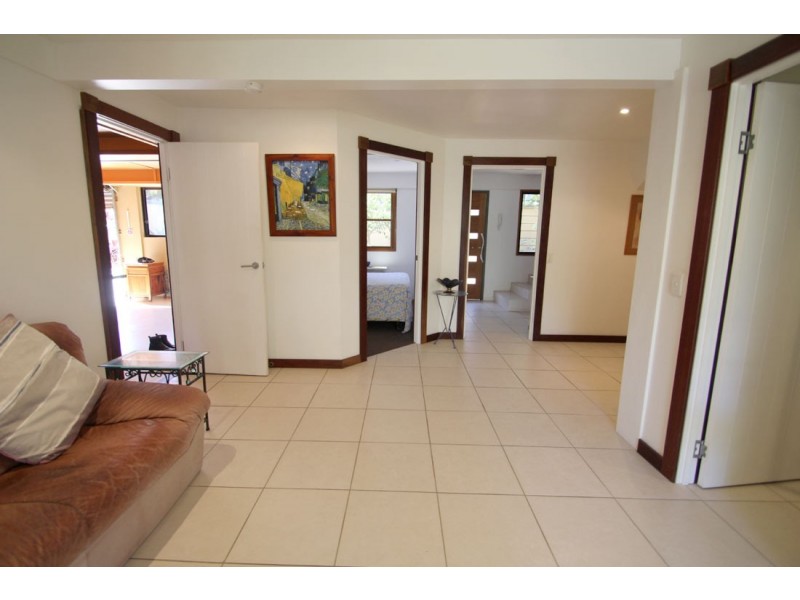 9 Corsair Crescent, Sunrise Beach QLD 4567