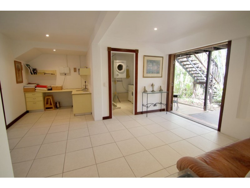 9 Corsair Crescent, Sunrise Beach QLD 4567