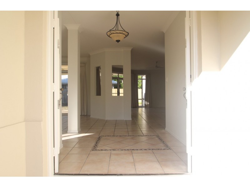 160 Shorehaven Drive, Noosaville QLD 4566