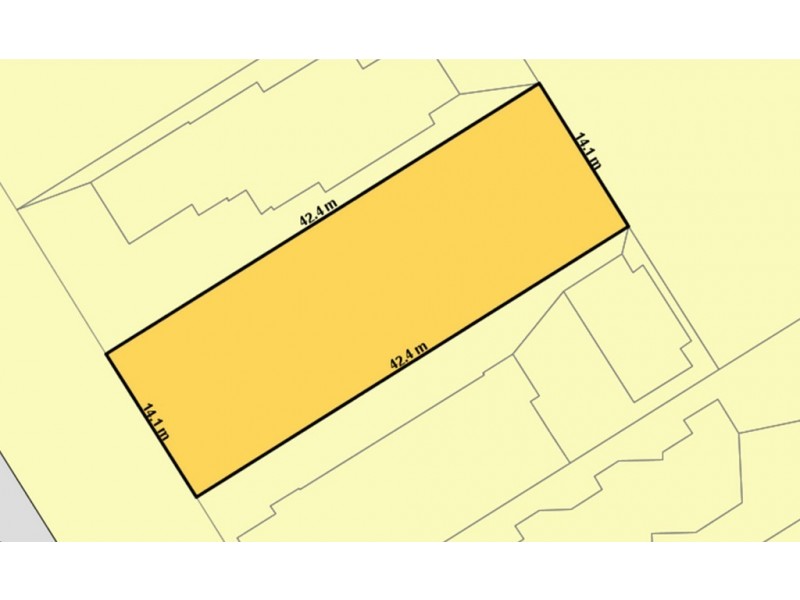 12 Howard Street, Noosaville QLD 4566