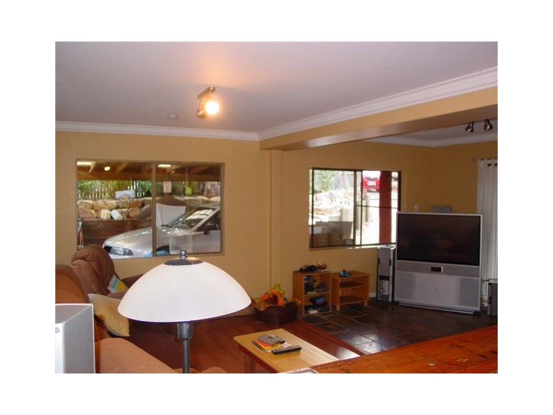 Cooroibah QLD 4565