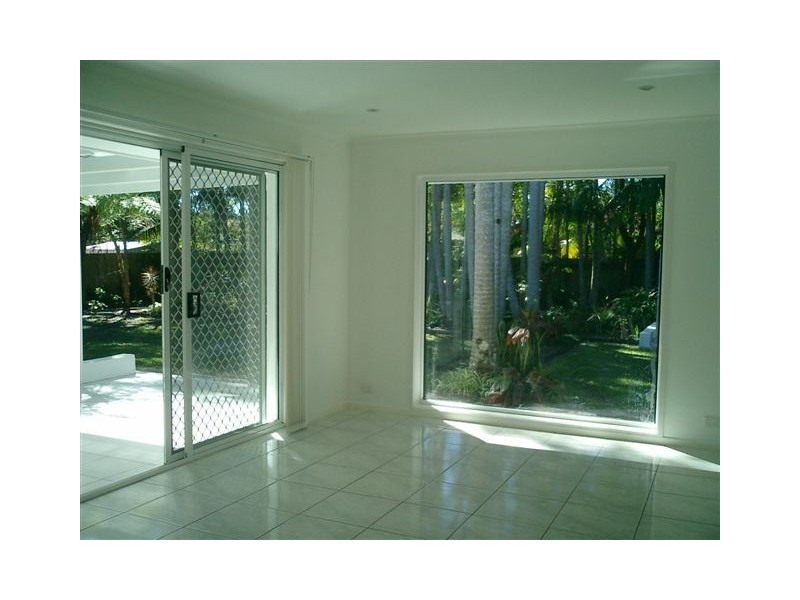 7 Woodland Court, Tewantin QLD 4565