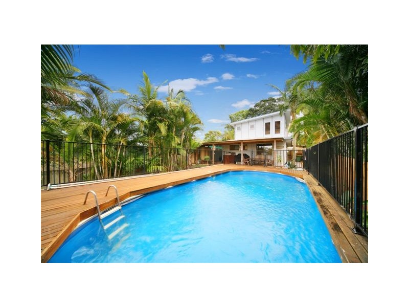 11 Hendry Street, Tewantin QLD 4565