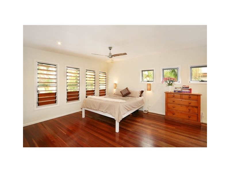 11 Hendry Street, Tewantin QLD 4565