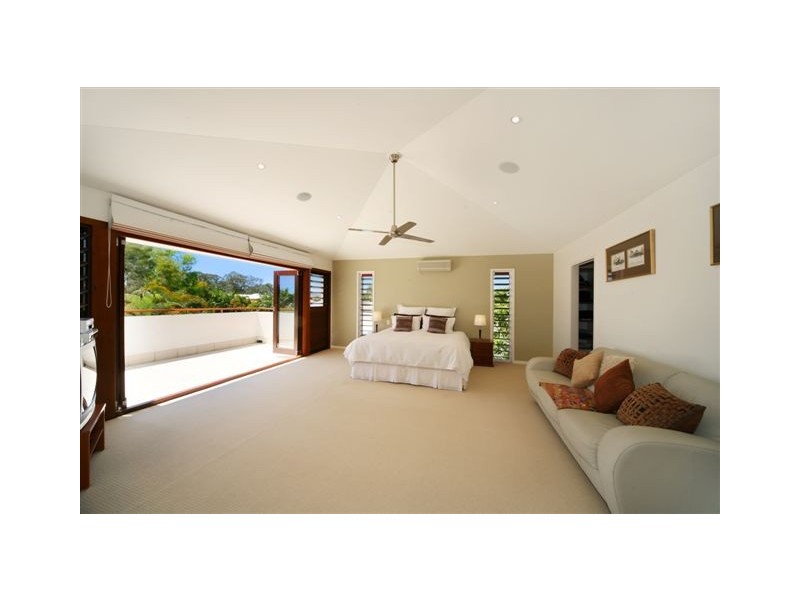 13 Regatta Circuit, Noosaville QLD 4566