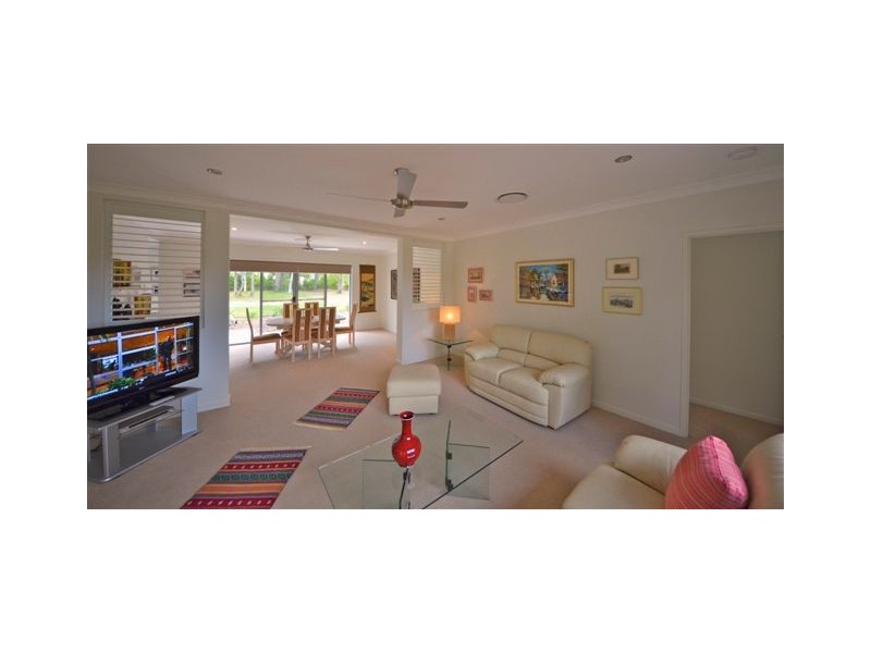 65 Edington Drive, Cooroibah QLD 4565