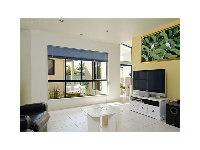 21 Tedford Drive, Tewantin QLD 4565