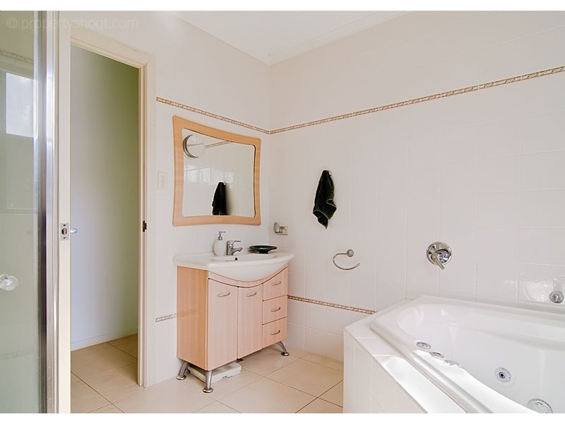 21 Tedford Drive, Tewantin QLD 4565