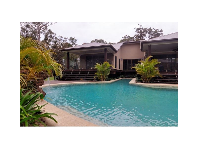 25 Yatama Place, Cooroibah QLD 4565