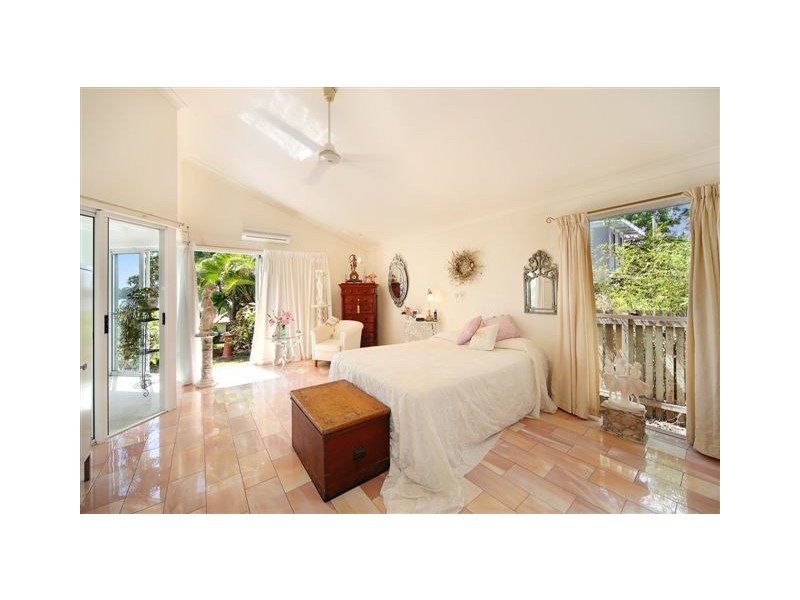 15 Ward Street, Tewantin QLD 4565