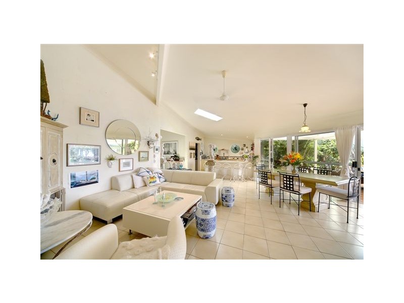 15 Ward Street, Tewantin QLD 4565