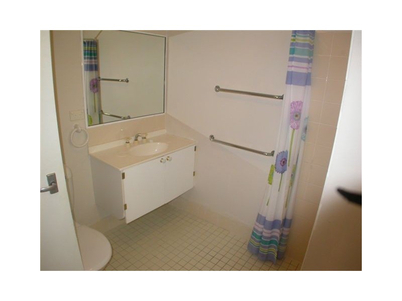 102/139 Moorindil Street, Tewantin QLD 4565