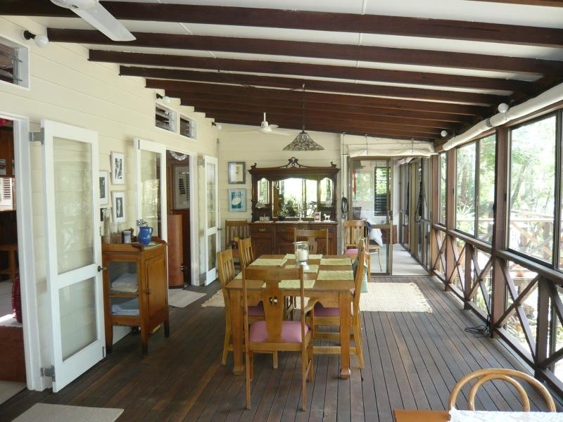 1 Boreen Parade, Boreen Point QLD 4565