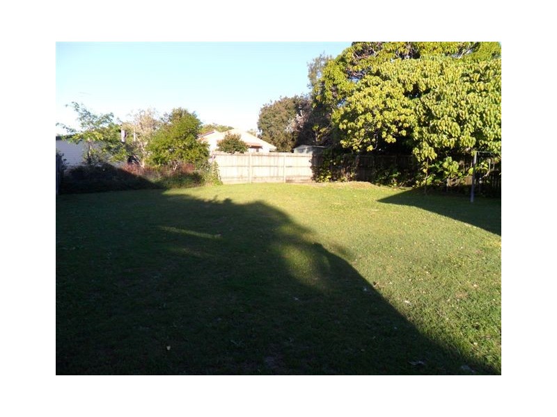 7 McNab Avenue, Tewantin QLD 4565