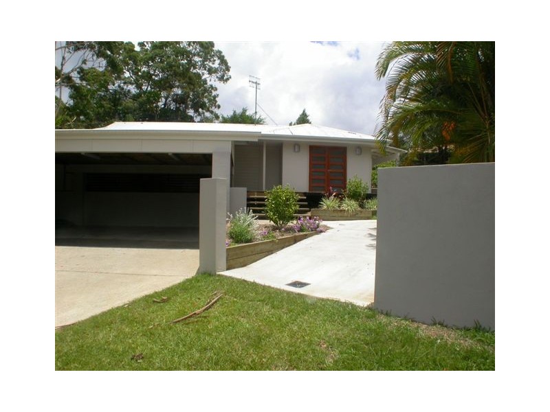 16 Jacaranda Place, Tewantin QLD 4565