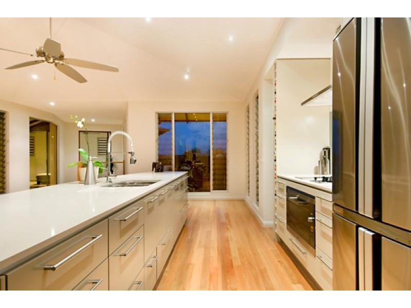 16 Treasure Cove, Noosaville QLD 4566