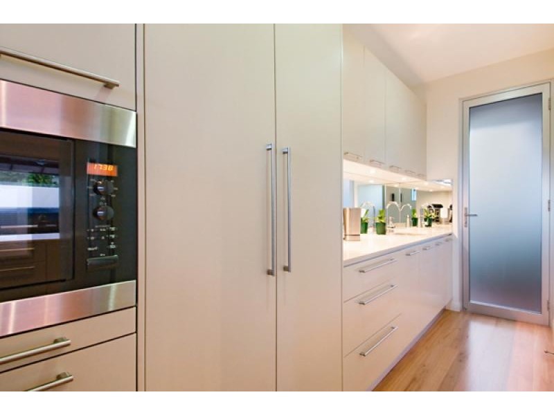 16 Treasure Cove, Noosaville QLD 4566