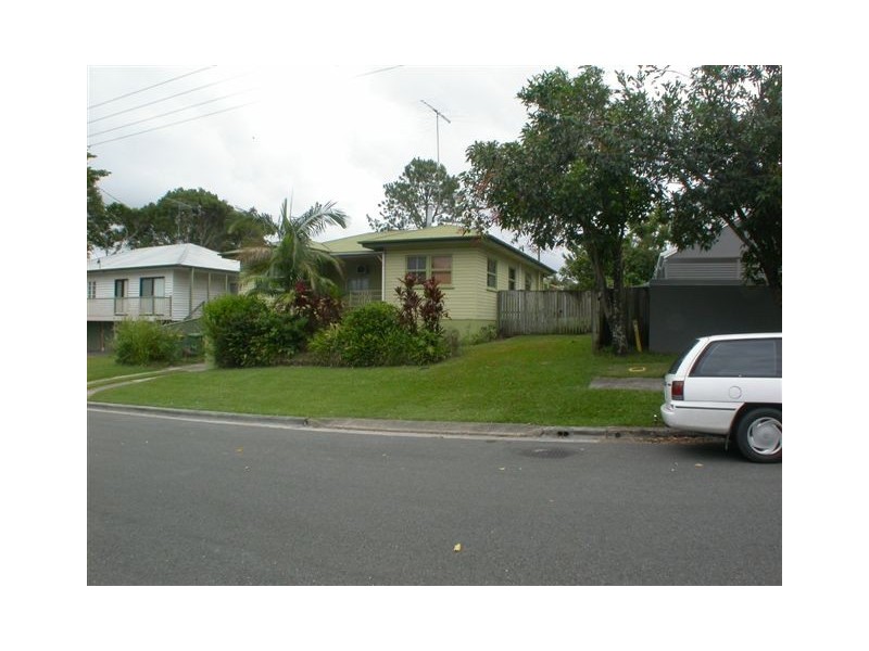 8 Doonella Street, Tewantin QLD 4565