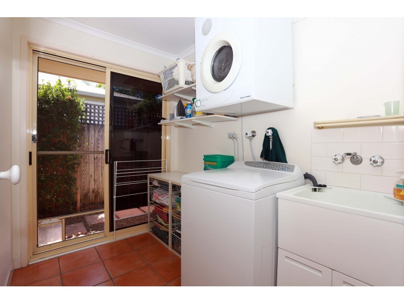 12 Naturi Street, Noosa Heads QLD 4567