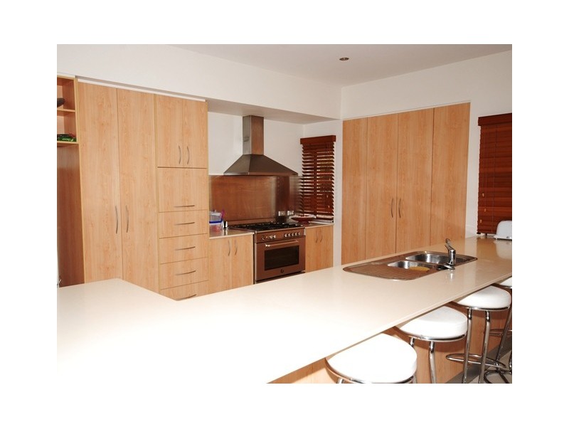 24 Tingara Court, Tewantin QLD 4565