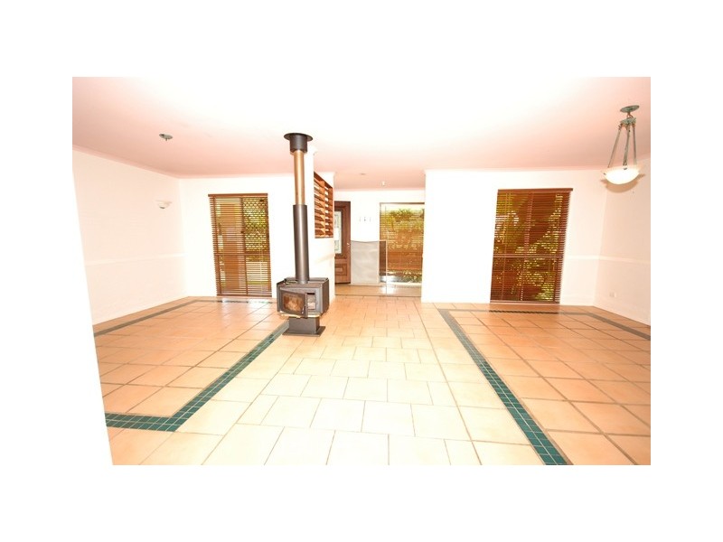 228 Lone Hand Road, Eumundi QLD 4562