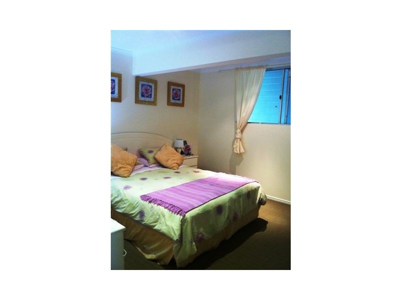 Eerwah Vale QLD 4562