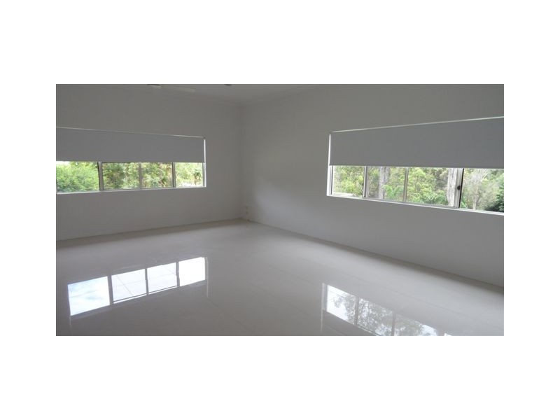 6 Wilkes Court, Tinbeerwah QLD 4563