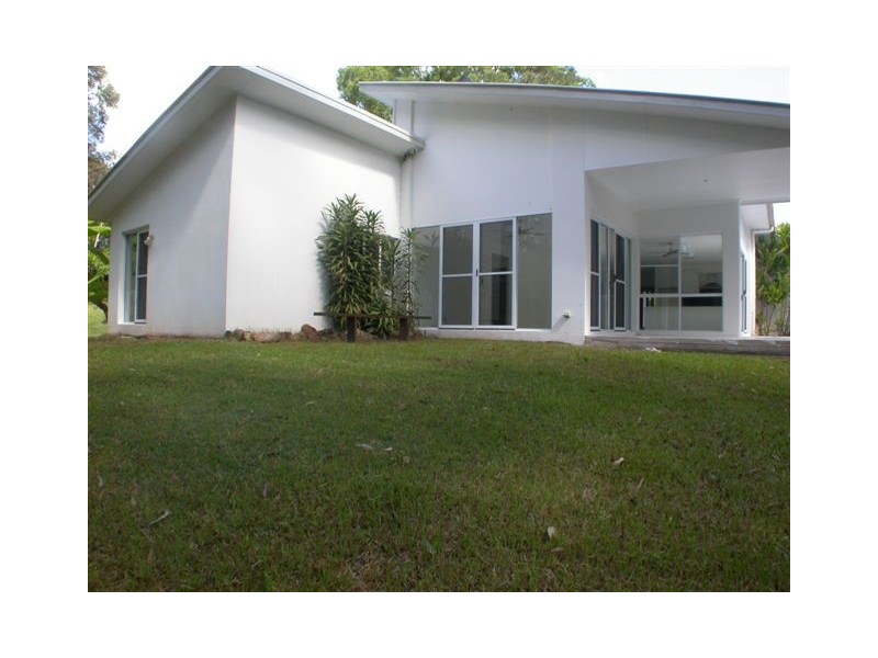 20 River Road, Tewantin QLD 4565