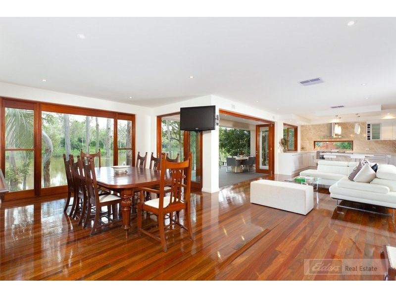 237 Westlake Drive, Westlake QLD 4074