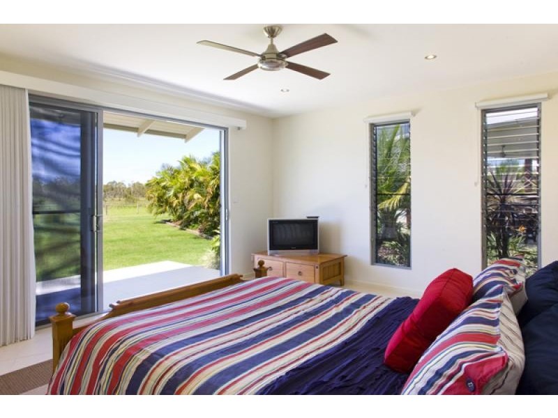 70 Edington Drive, Cooroibah QLD 4565